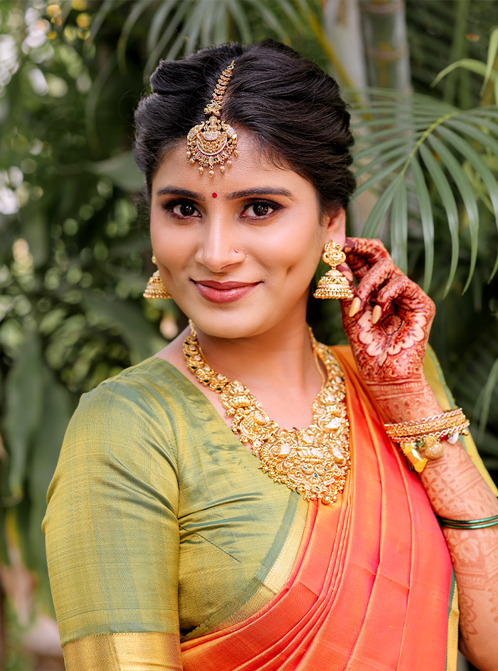 Traditional South Indian bridal portrait by Chandrika Studios in Anna Nagar and Mogappair, Chennai